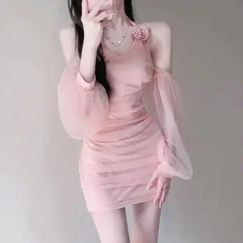 Novo Temperamento Doce cor-de-Rosa de Malha Vestido Slim Fit Cintura Wrap Hip 3D Flor Pendurada no Pescoço, Lanterna Manga Saia Curta